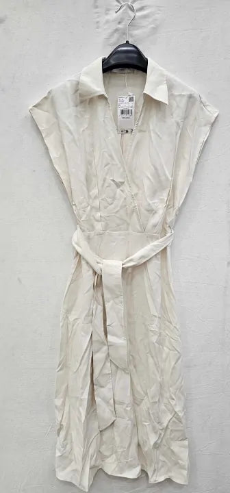 Mango - Ivory Cap Sleeve Wrap Dress - Ivory Size: M