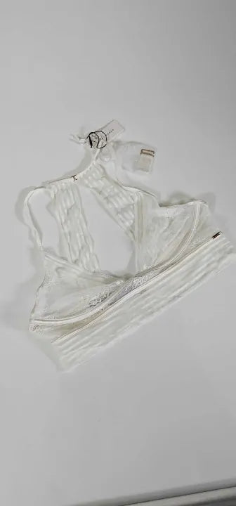 Janet Reger - Starlight Wire Free Plunge Bra White - White Size: 34A