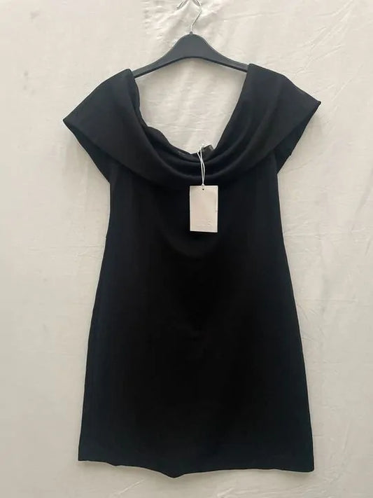 Cos - Black Circe Dress Size: Medium