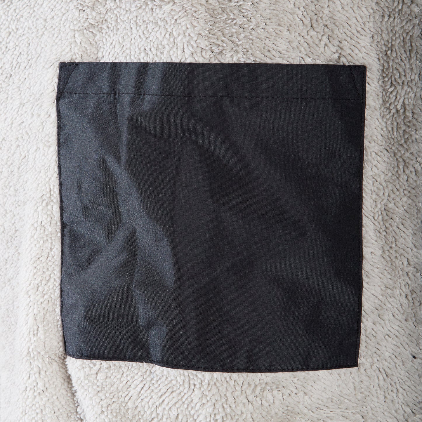 Changing Robe Kids Unisex Hooded Coat Black/Grey Windproof Waterproof Quick Dry for Beach Surfing Swimming by Heatwave Thermalwear