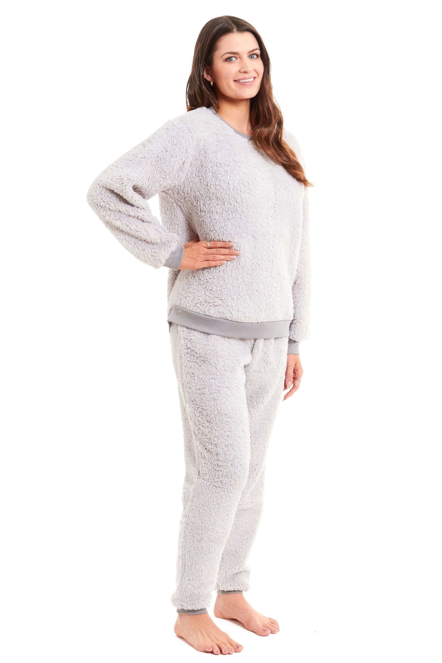 Women's Super Soft Teddy Fleece Lounge Set Fluffy Crew Neck Pyjama and Stretchable Loungewear in Grey Pink Ideal Nightwear Gift Available in S M L XL Sizes Daisy Dreamer